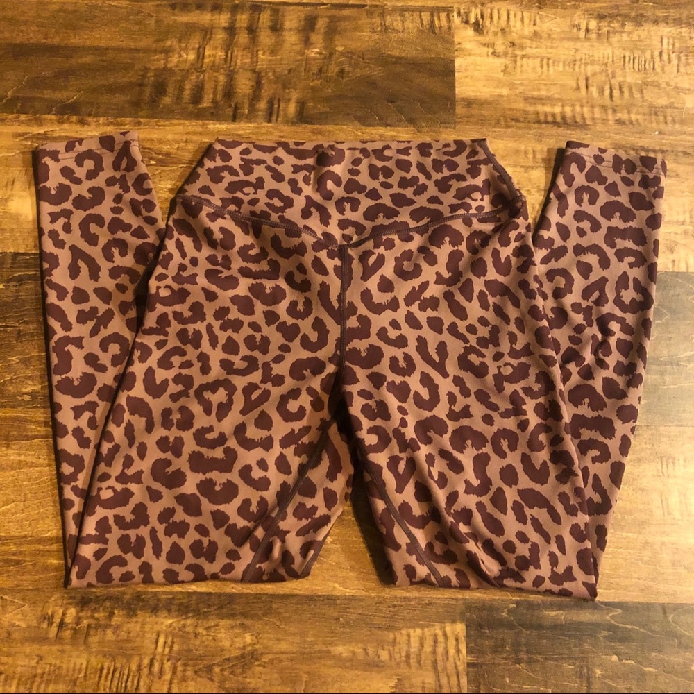 🐆 Ascend Kingdom Cheetah Dusk Leggings 🐆